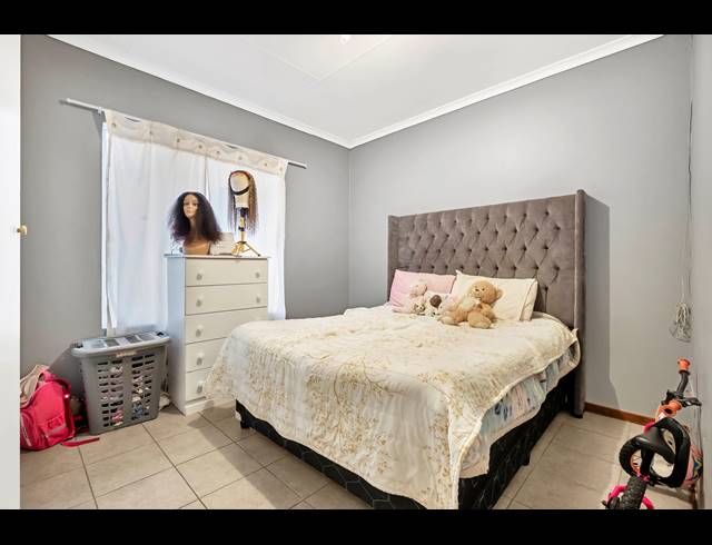2 BEDROOM APARTMENT FOR SALE IN FERNDALE